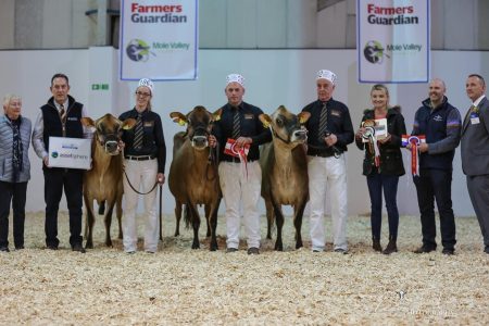 Alex Orttewell presenting an award at the Dairy Show 2022