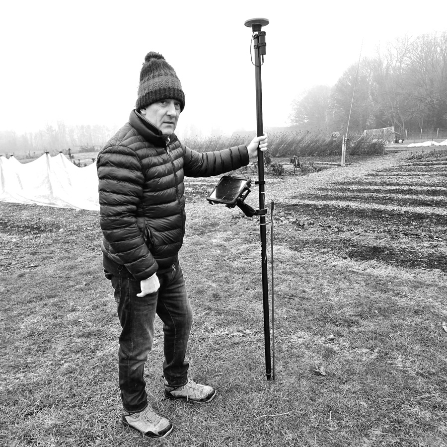 Alex Orttewell using the Trimble Catalyst